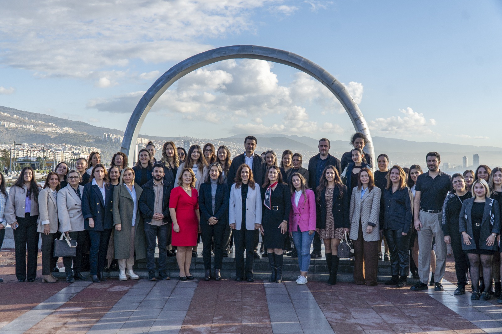 Ünsal’dan Öğretmenlere Saygı