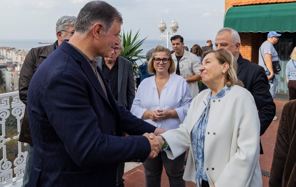 Ödül kazanan eserler ve gazeteciler