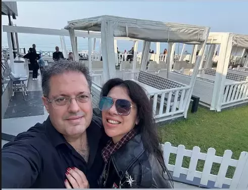 Yeşim Ceren Bozoğlu Çocukluk Aşkı