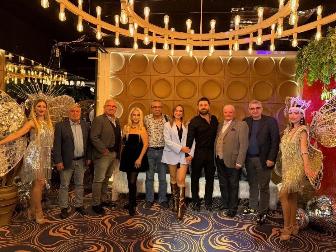 Yi̇ne Aylardan Kasim