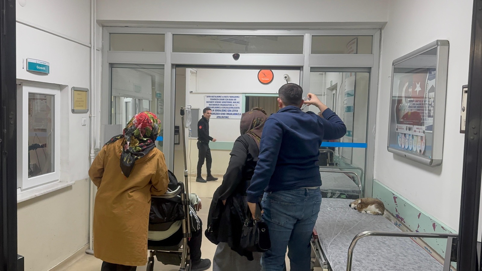 Zonguldak düğününde tavuk döner alarmı: 8 kişi zehirlendi