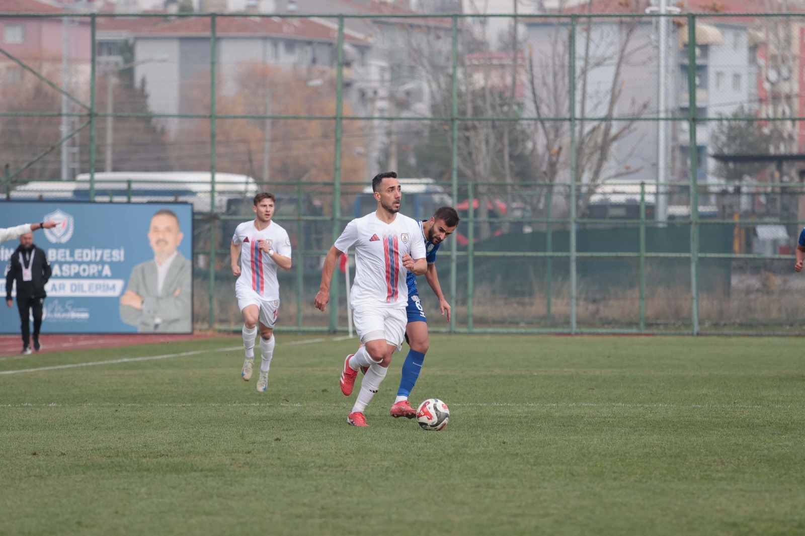 Galibiyetsizlik serisi devam ederken puan hasreti bitti