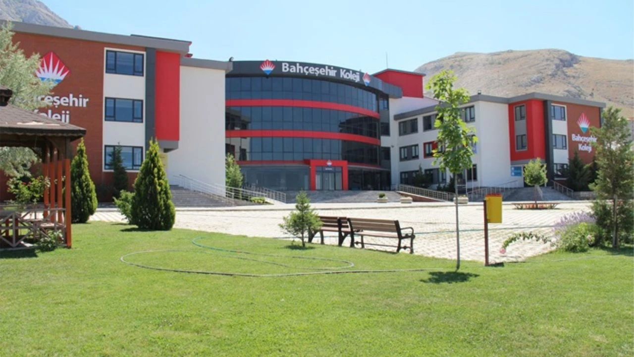 Bahcesehir Koleji