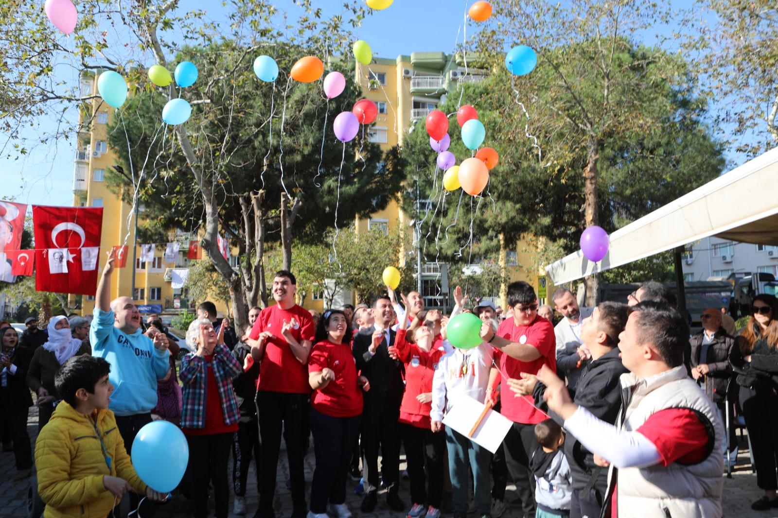 Bayrakli Beledi̇yesi̇’nden 3 Aralik Farkindalik Etki̇nli̇ği̇ (4)