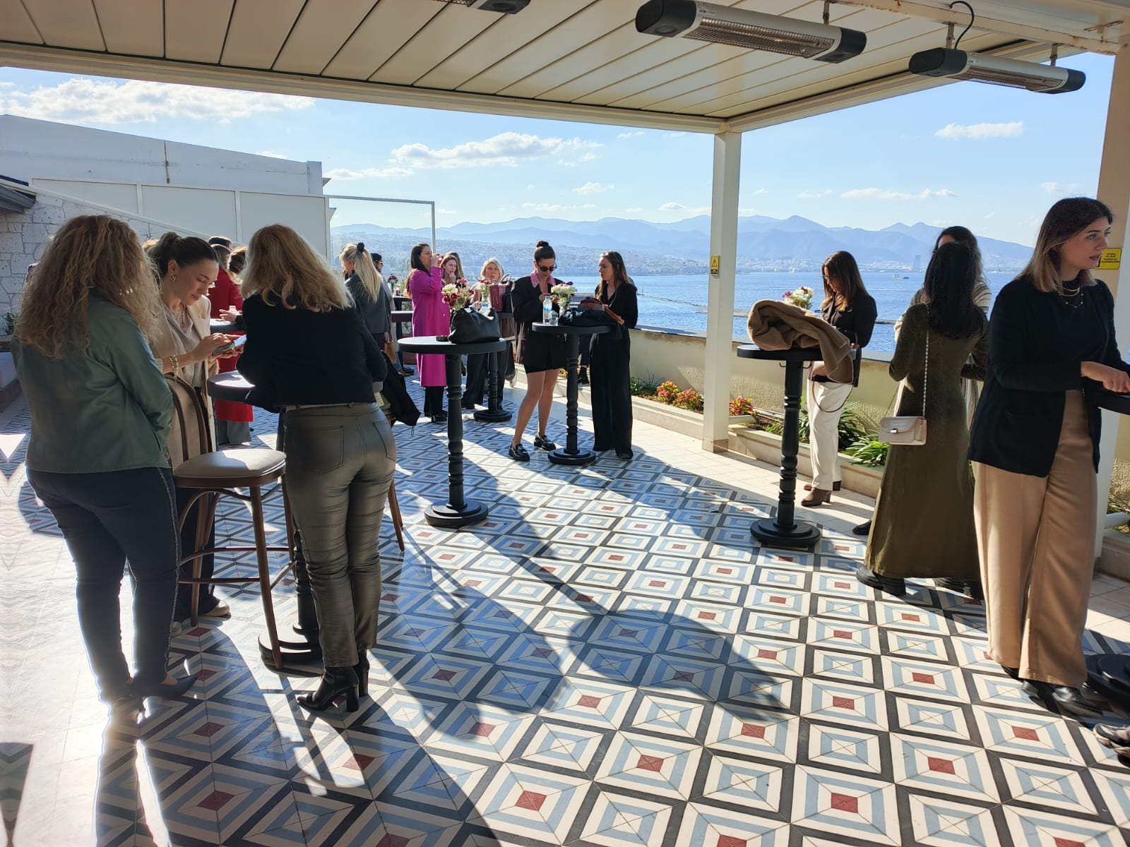 Bi̇r Çocuk Doğdu 2