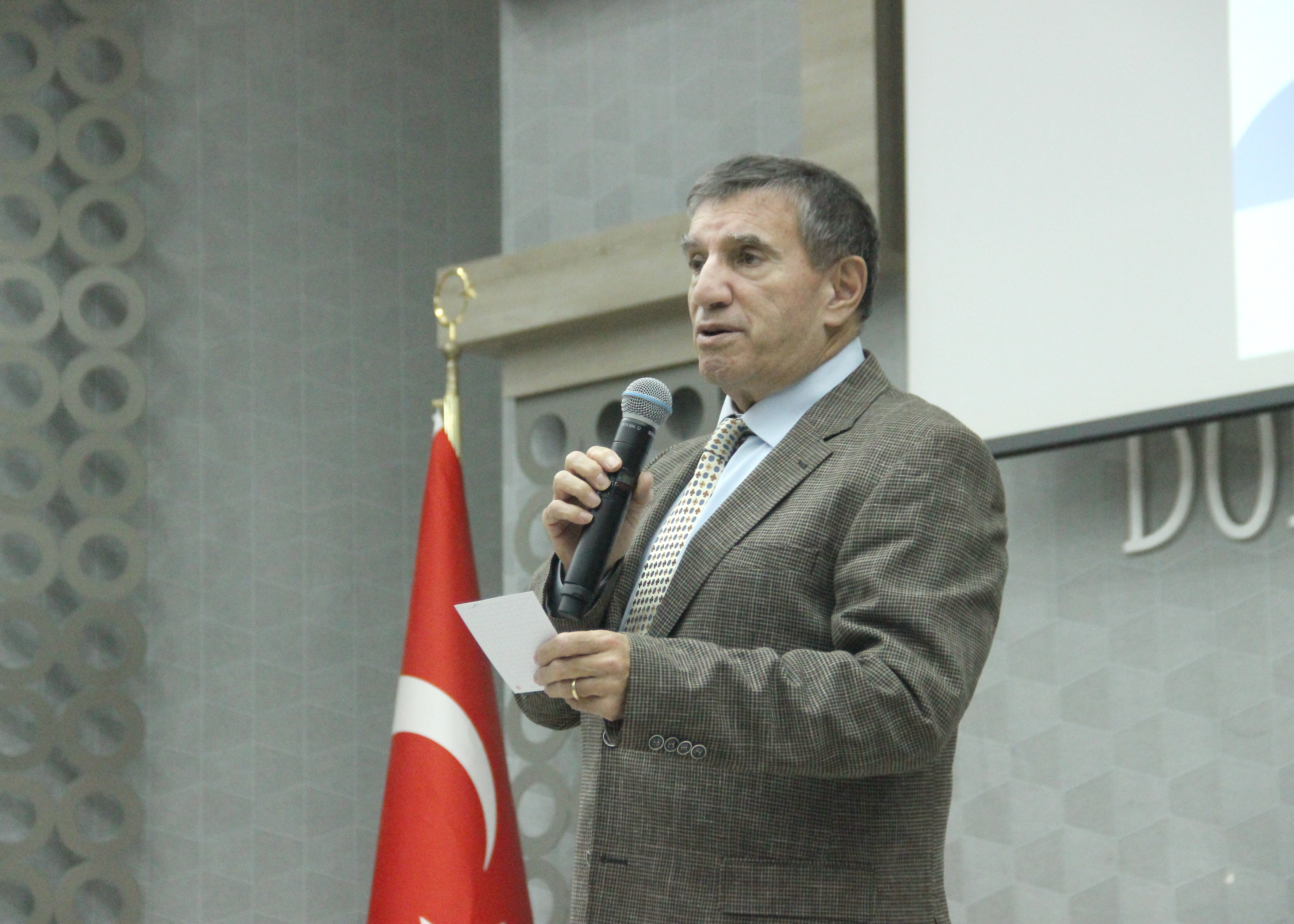 Bornova’da Iletişim Odaklı Seminer!2