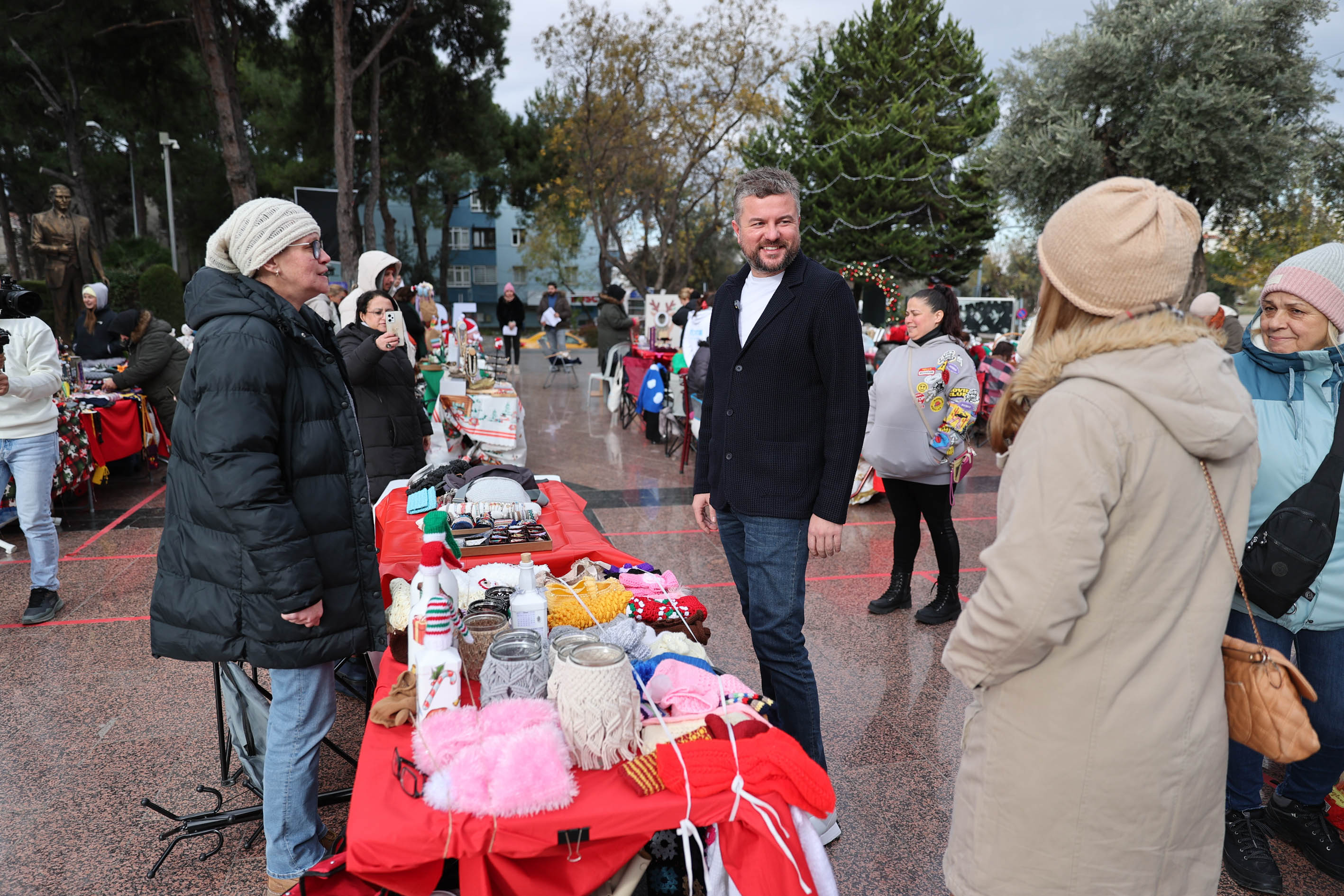 Buca Yeniyıl Pazarı2