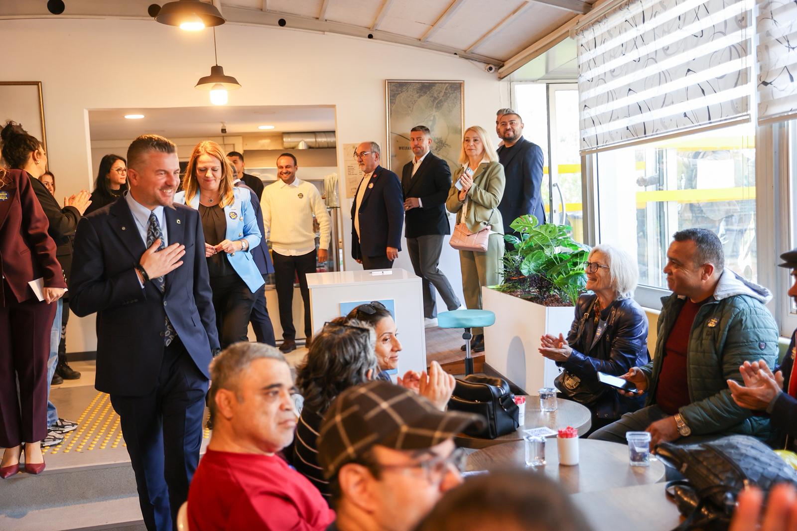 Buca'da Engelli Bireylerin Hakları Masaya Yatırıldı 01