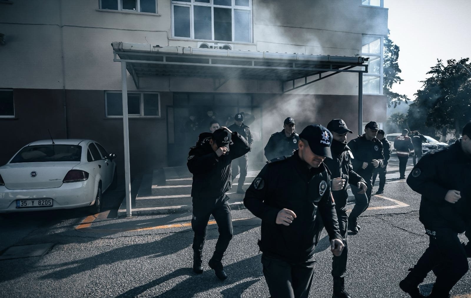 Buca’da Polis Okulunda Gerçeği Aratmayan-1