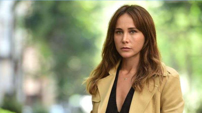 Burçin Terzioğlu 1-1