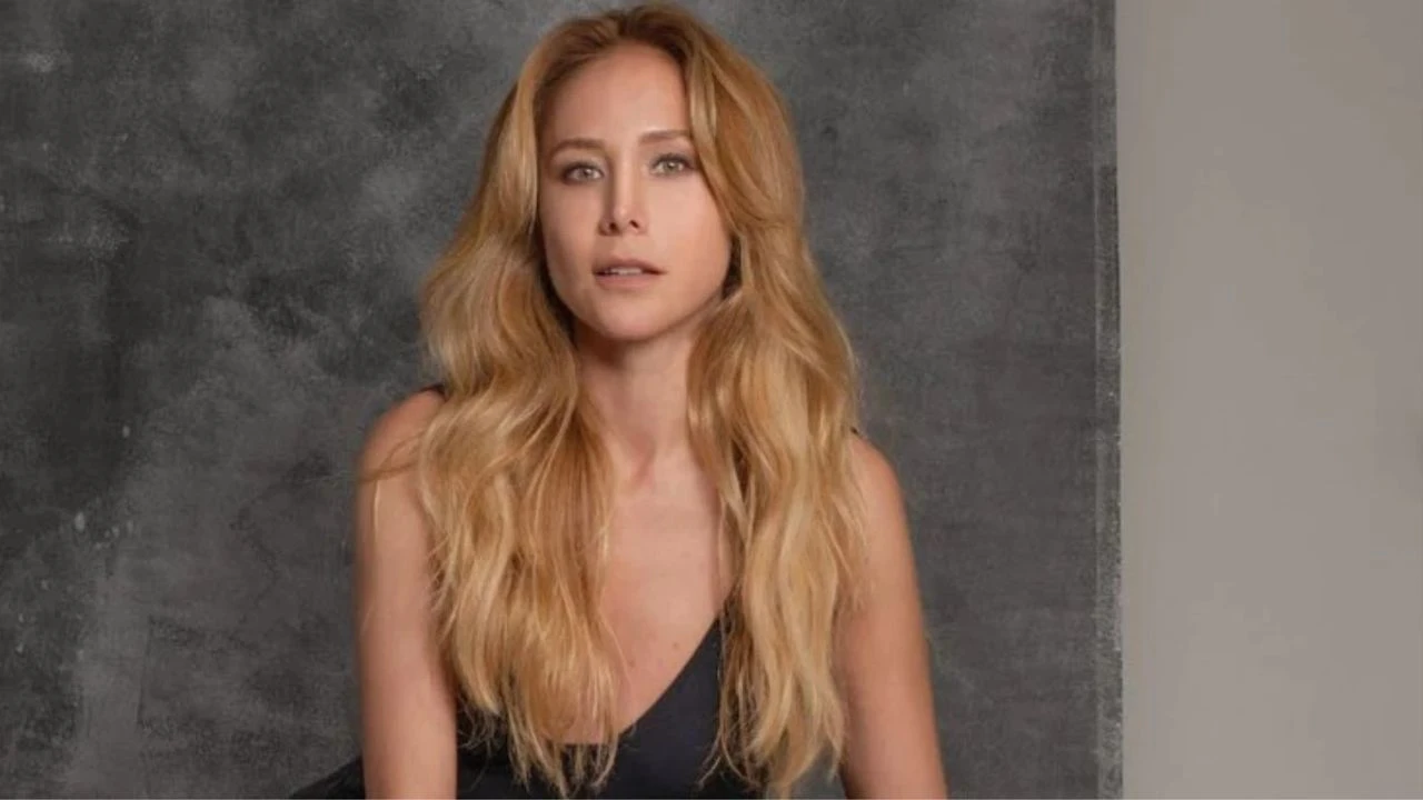 Burçin Terzioğlu 33