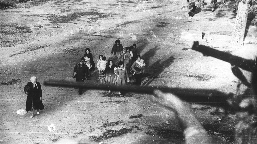 Şehitlerin aziz hatırasına minnet vurgusu