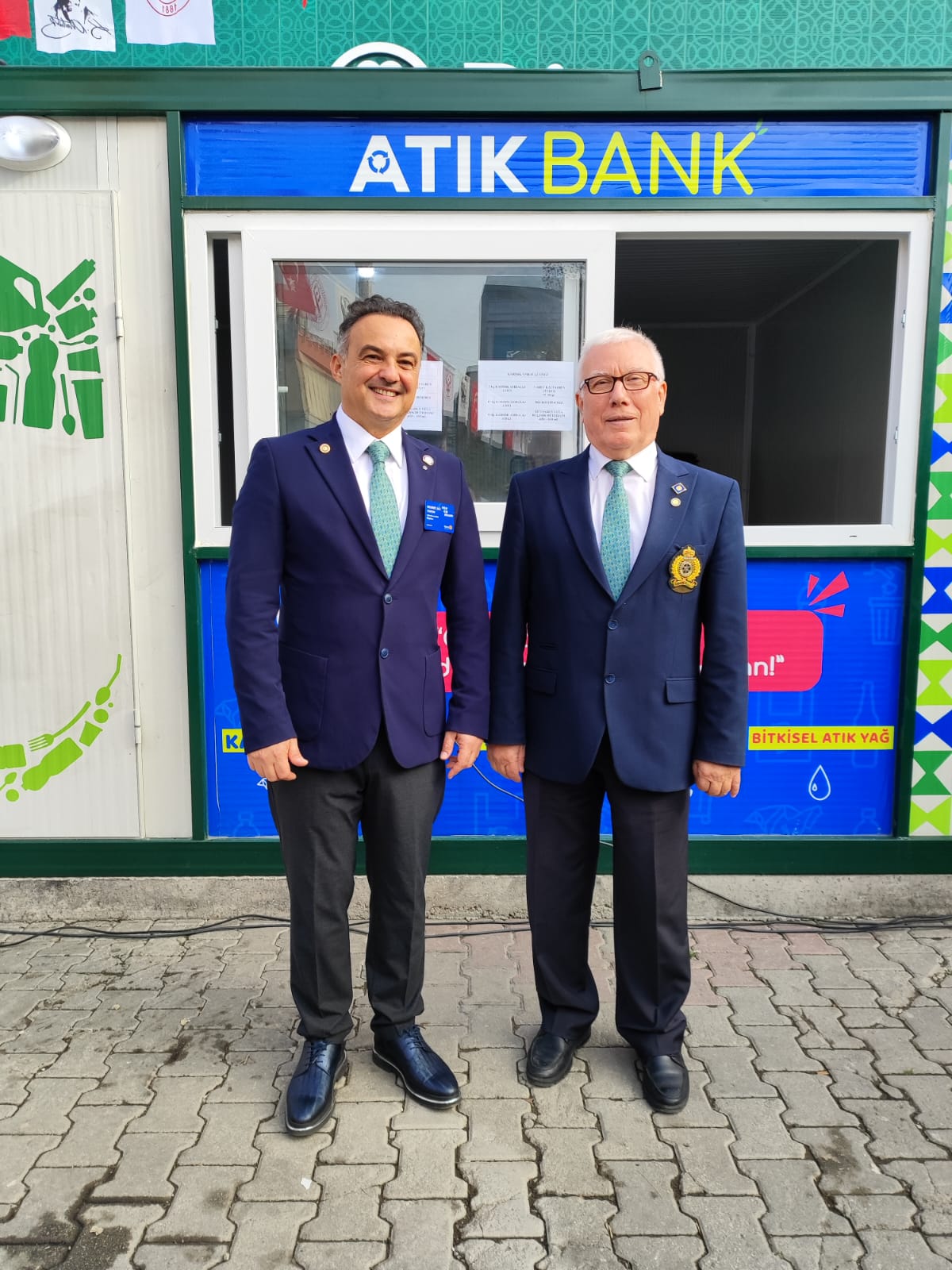 Çiğli Rotary Kulübü’nden Örnek Çevre Projesi Atıkbank Hizmete Girdi Foto (10)