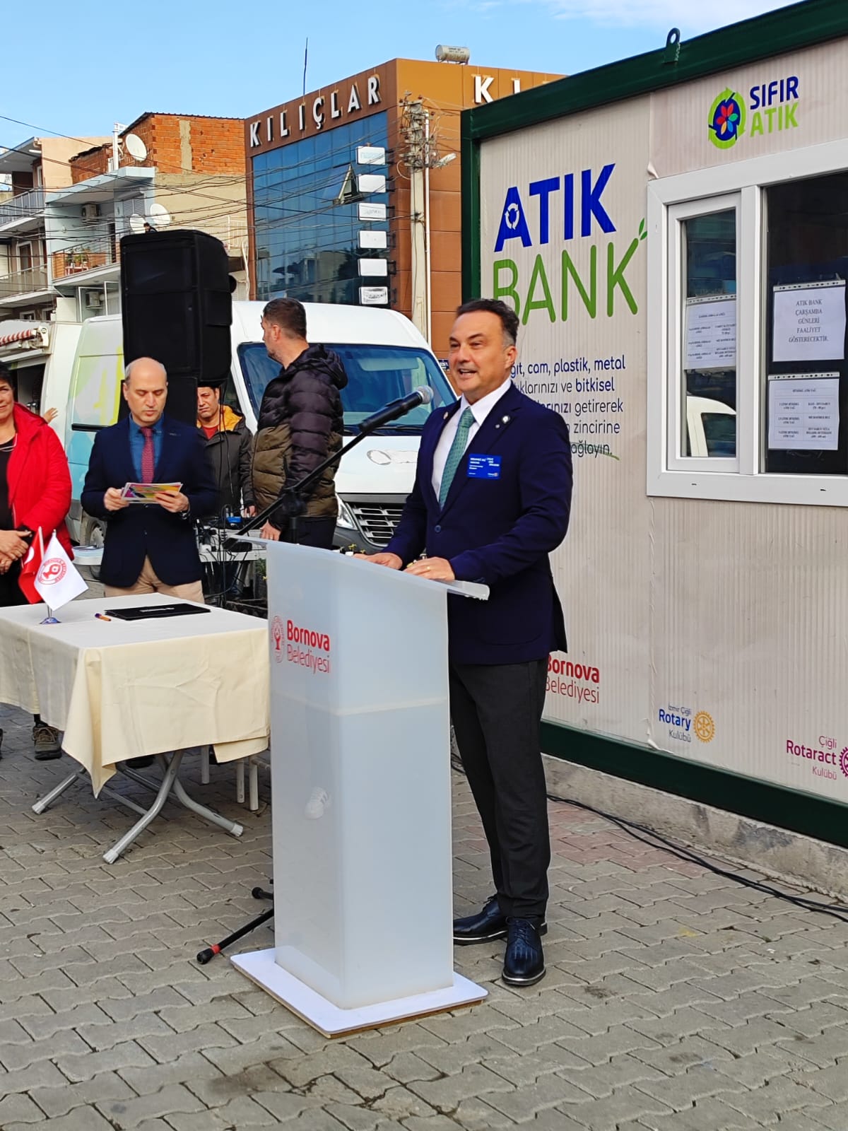 Çiğli Rotary Kulübü’nden Örnek Çevre Projesi Atıkbank Hizmete Girdi Foto (20)
