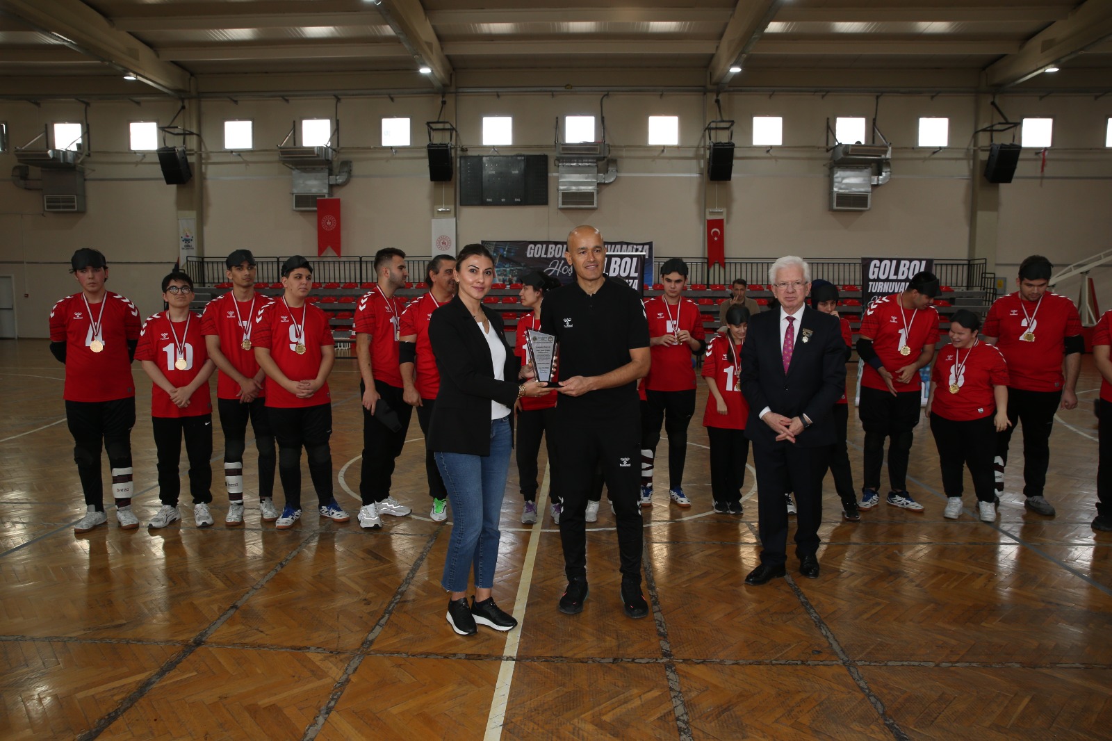 Çiğli’de Görme Engelliler Golbol Turnuvası Farkındalık Yarattı