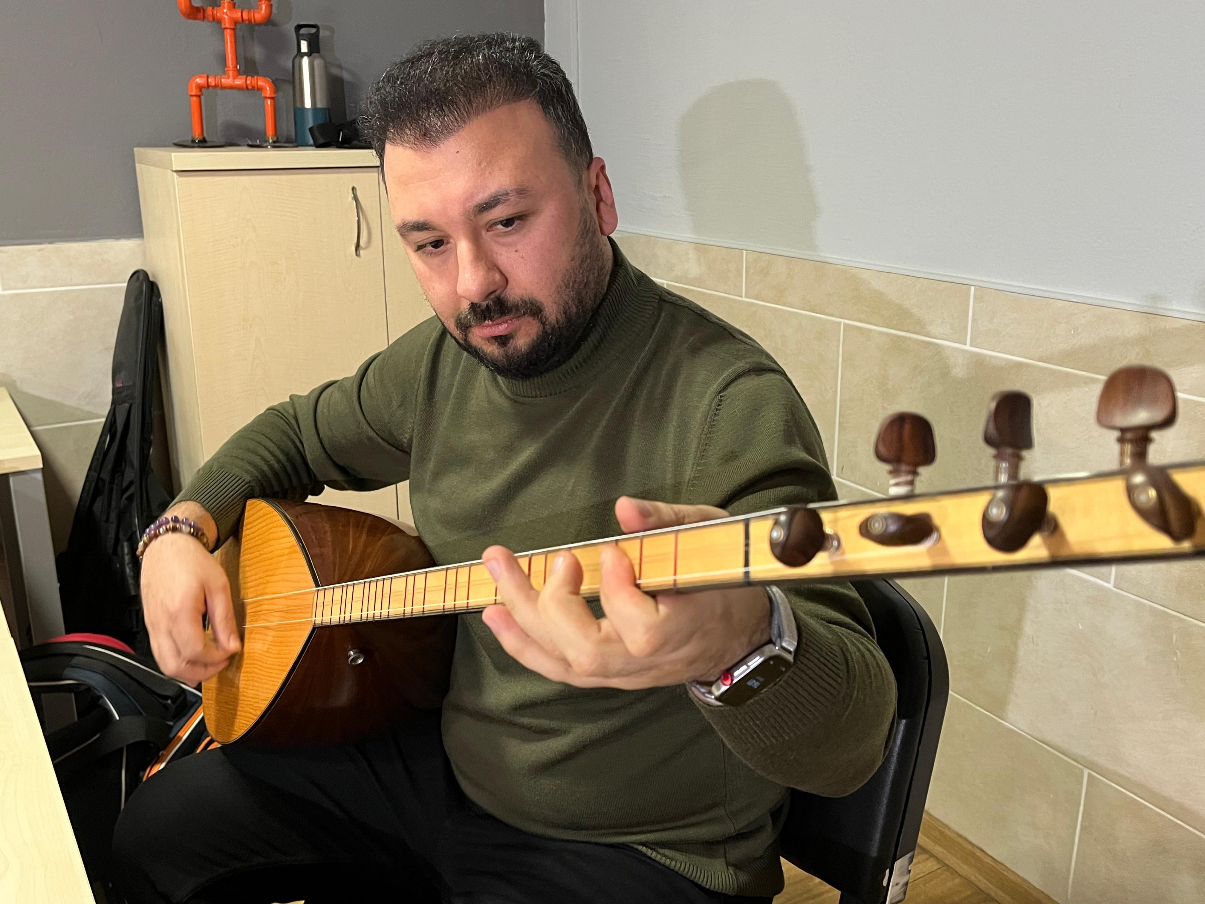 "Önce tebrik etti, sonra dava açtı"