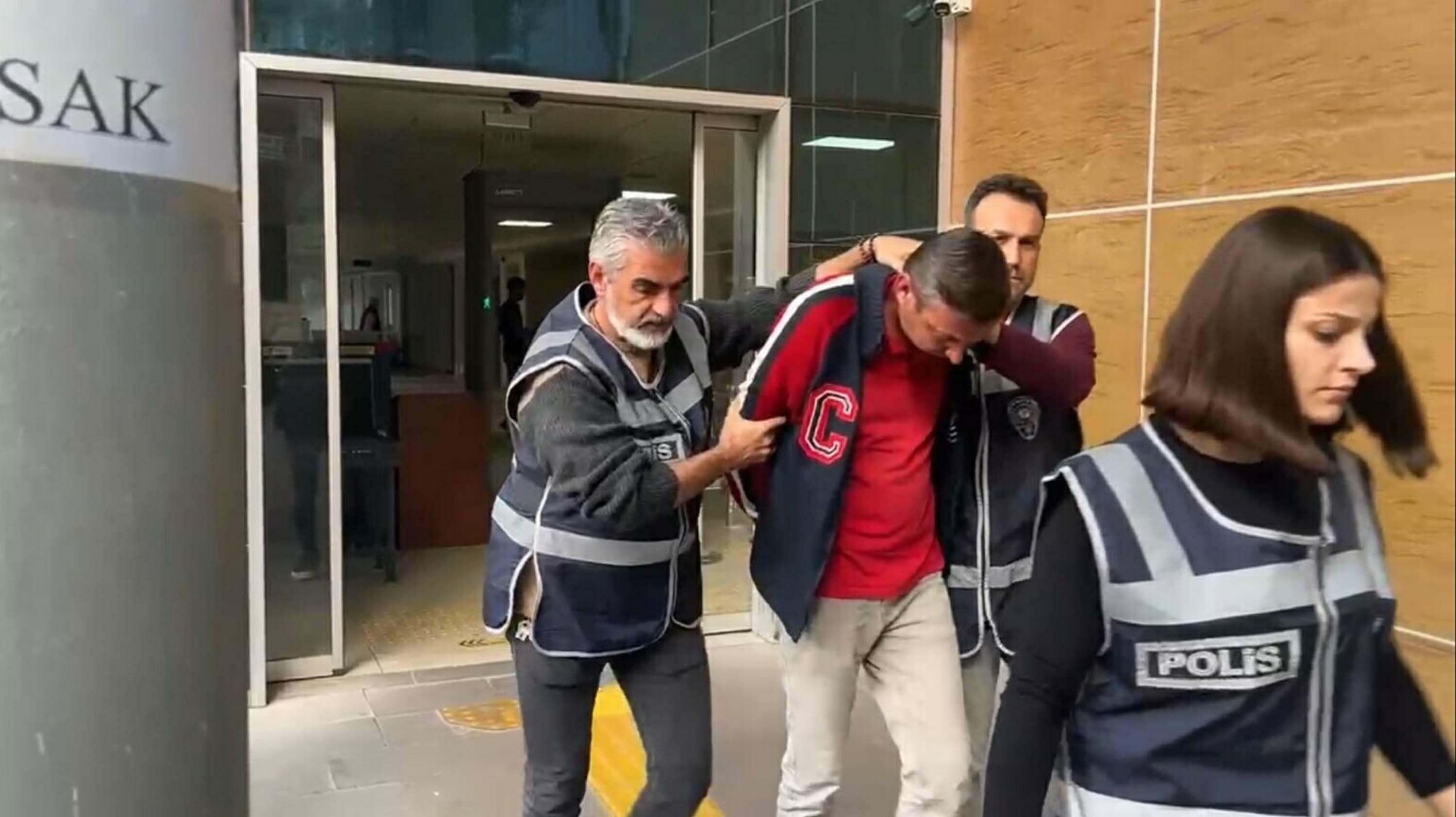 E S K I E S I I L E O G L U N A O T O M O B I L L E C A R P I P Y A 1065394 316136