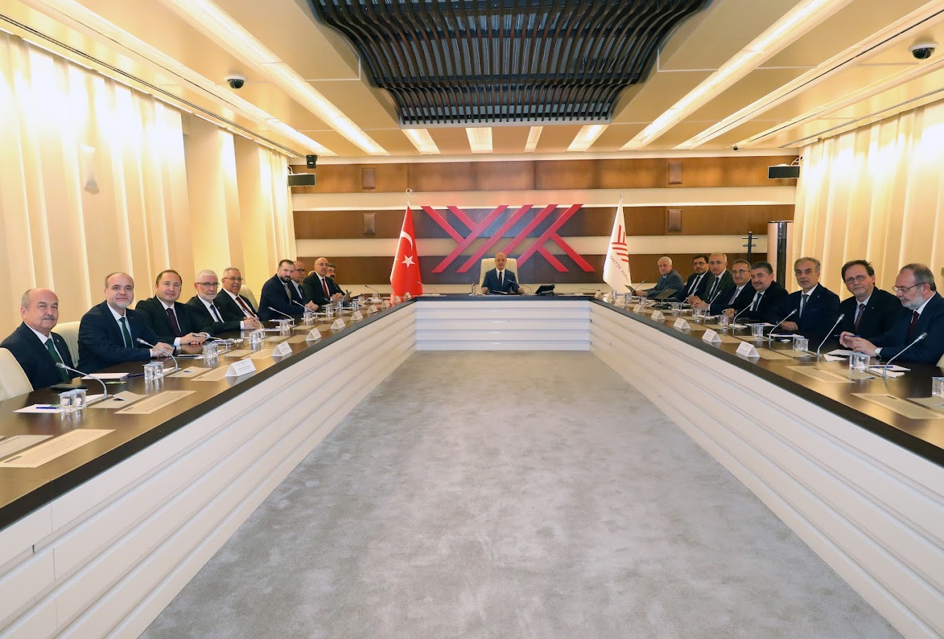 ++Ege Üniversitesi Rektörü Prof. Dr. Musa Alcı Mazbatasını Aldı