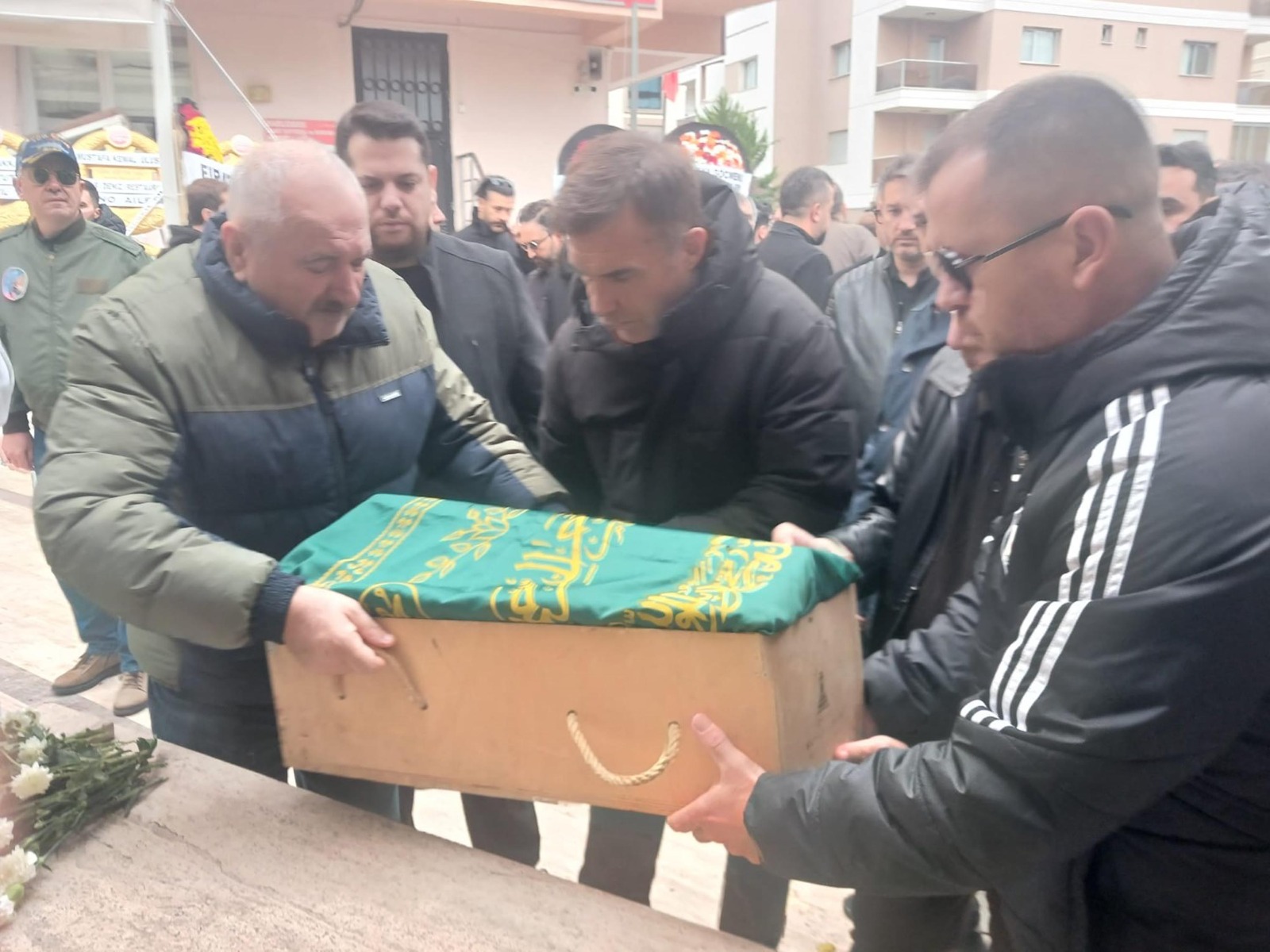 Feyyaz Uçar'dan teşekkür ve üzüntü mesajı