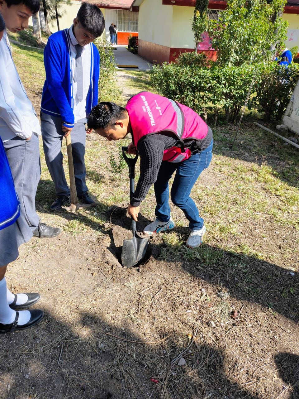 Gençlerden İklim Krizine Küresel Çağrı “Bir Adım At, Değişimi Başlat” Foto (5)