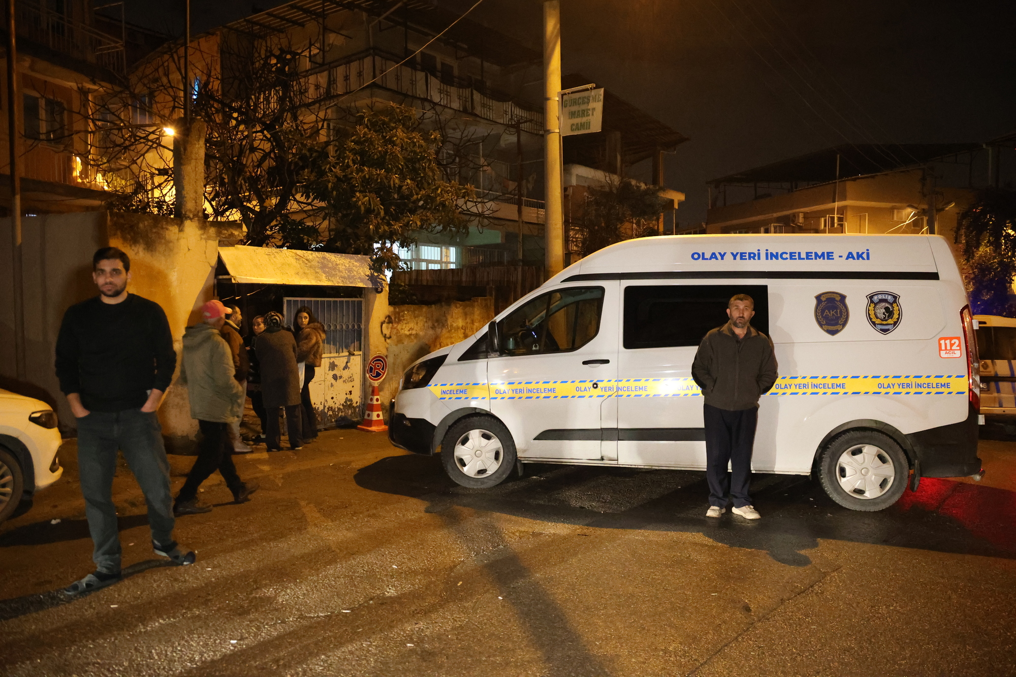 H I R S I Z L I K I C I N G I R D I K L E R I E V I N S 2