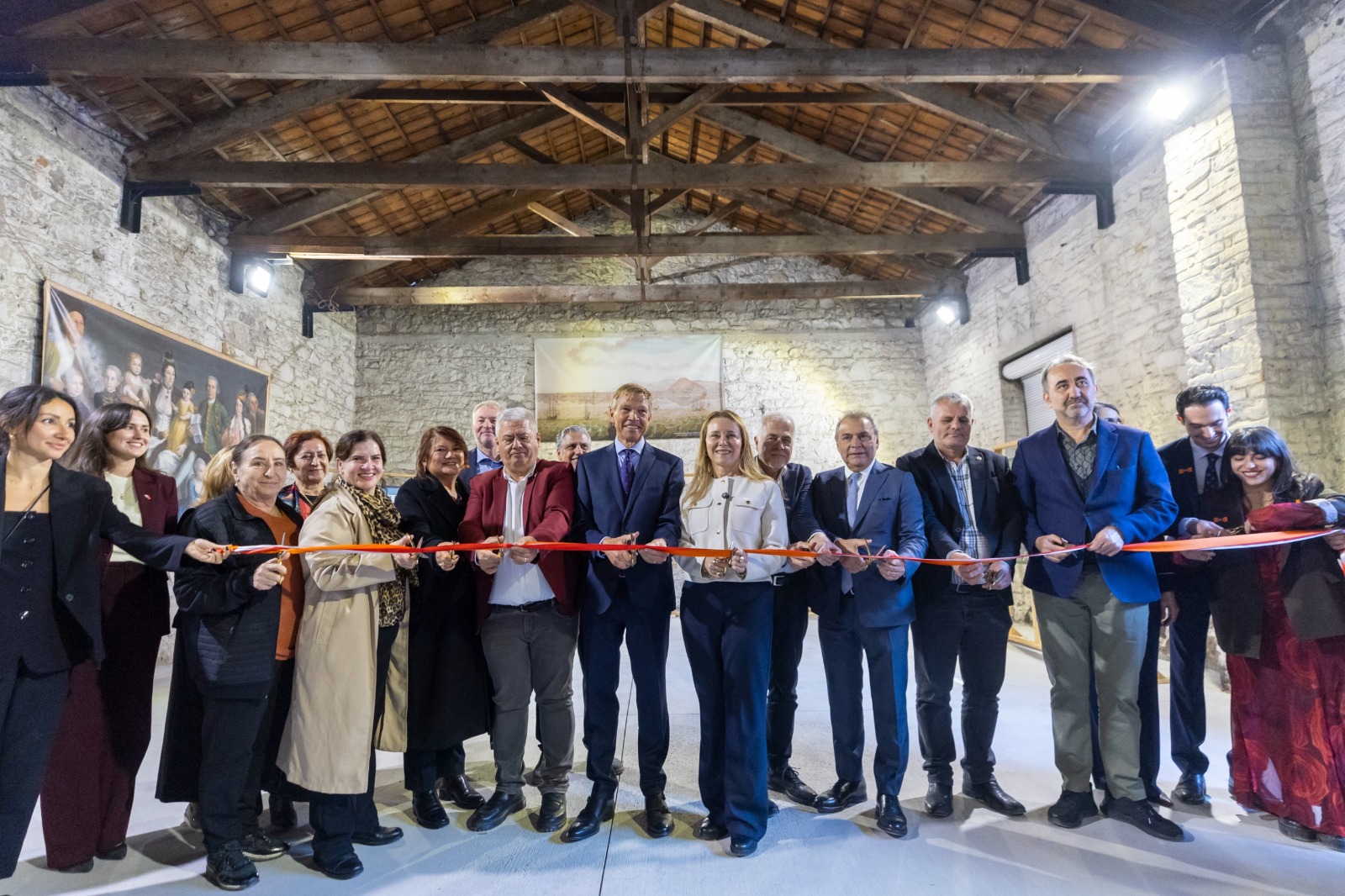 ‘Hollanda Ve Türkiye Ortak Miras’ Sergisi Açıldı (4)