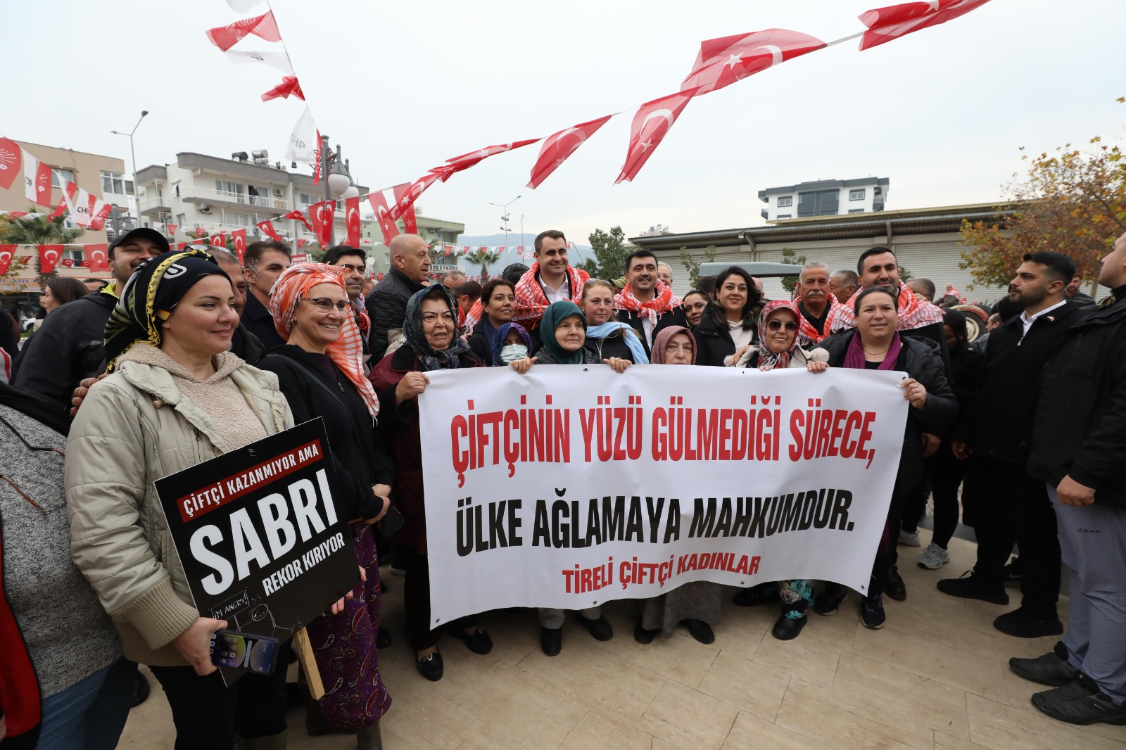 "Bu topraklar sahipsiz değil, üretici yalnız bırakıldı"