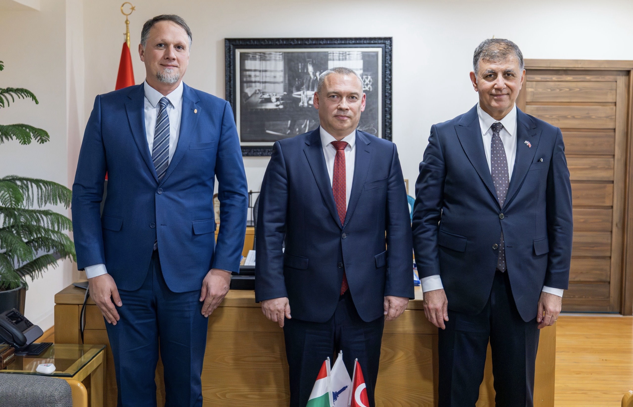 İzmir Ile Macaristan Arasında Kardeş Kent Adımı2