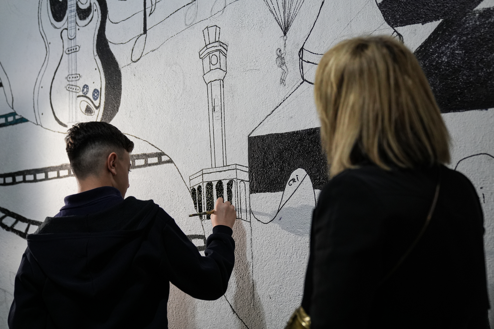 İzmir’de Sanat Ve Spor Zorbalığı-1