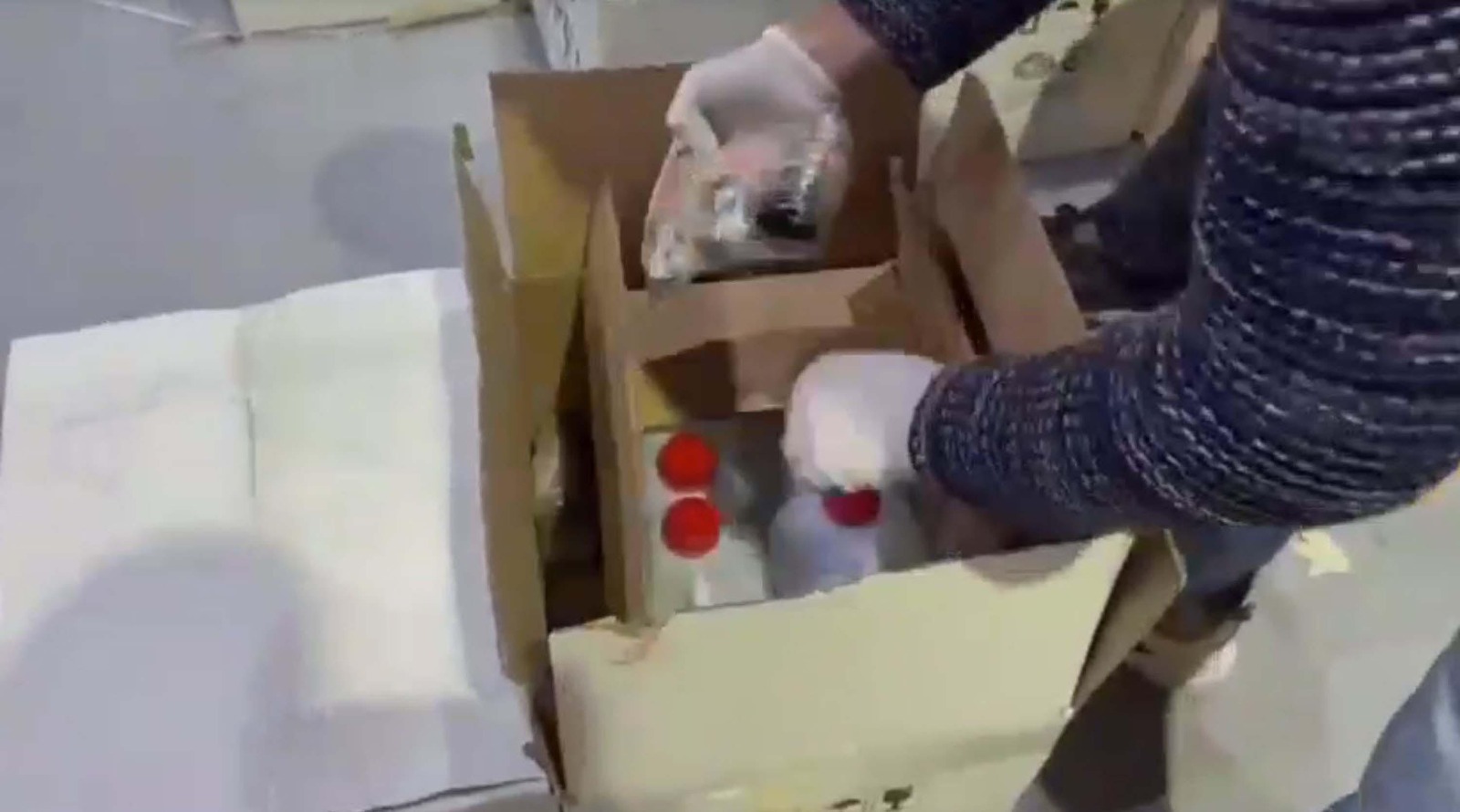 2 bin 850 litre etil alkol ve aroma kiti ele geçirildi