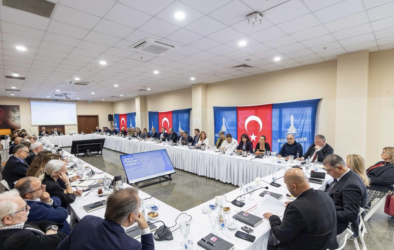 İzmir'de Yılbaşı Öncesi Müjde!4