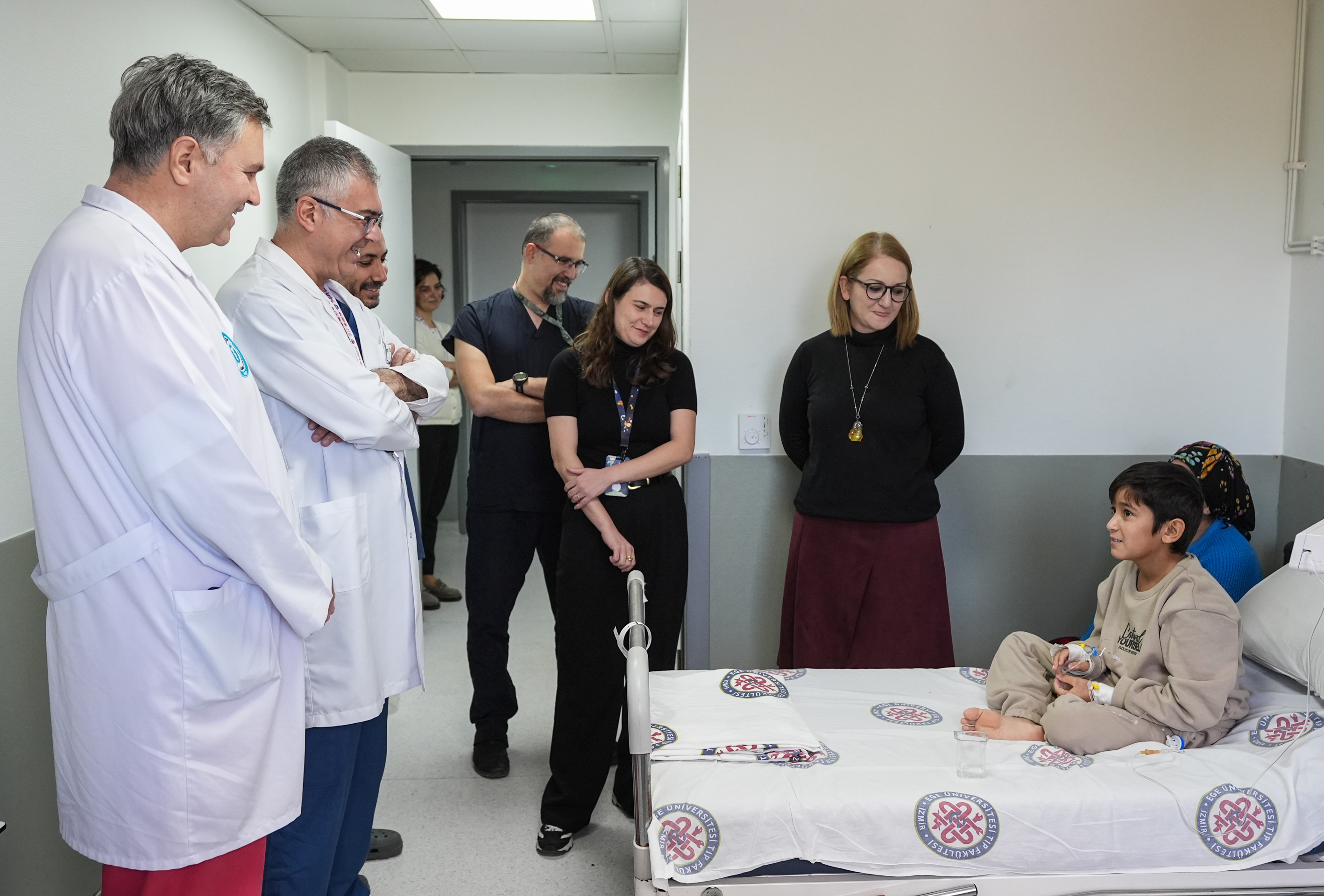 Karaciğerini Verdi, Uyanınca Ilk Sorusu