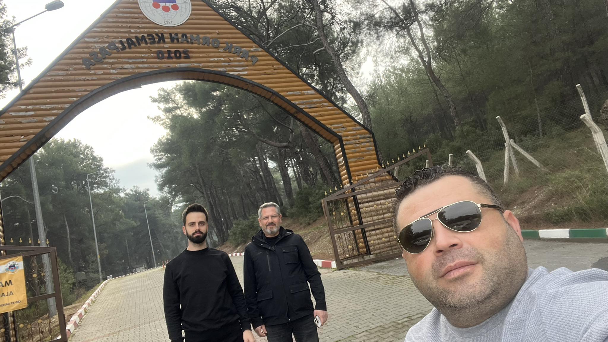 “AK Parti belediyeciliği sürecinde inşa edildi”