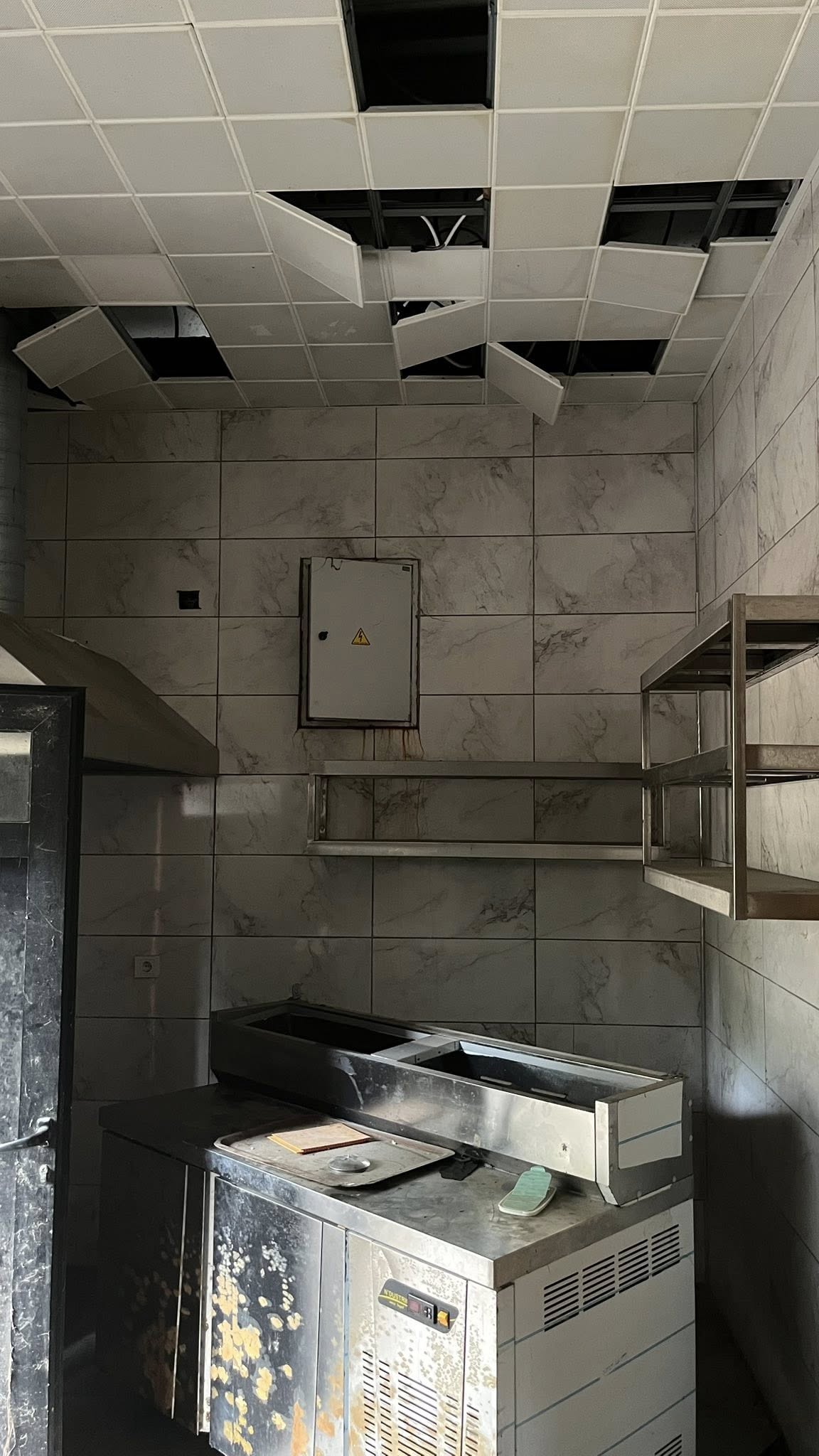 “Bari mutfak araç gereçlerini aktarsaydınız”