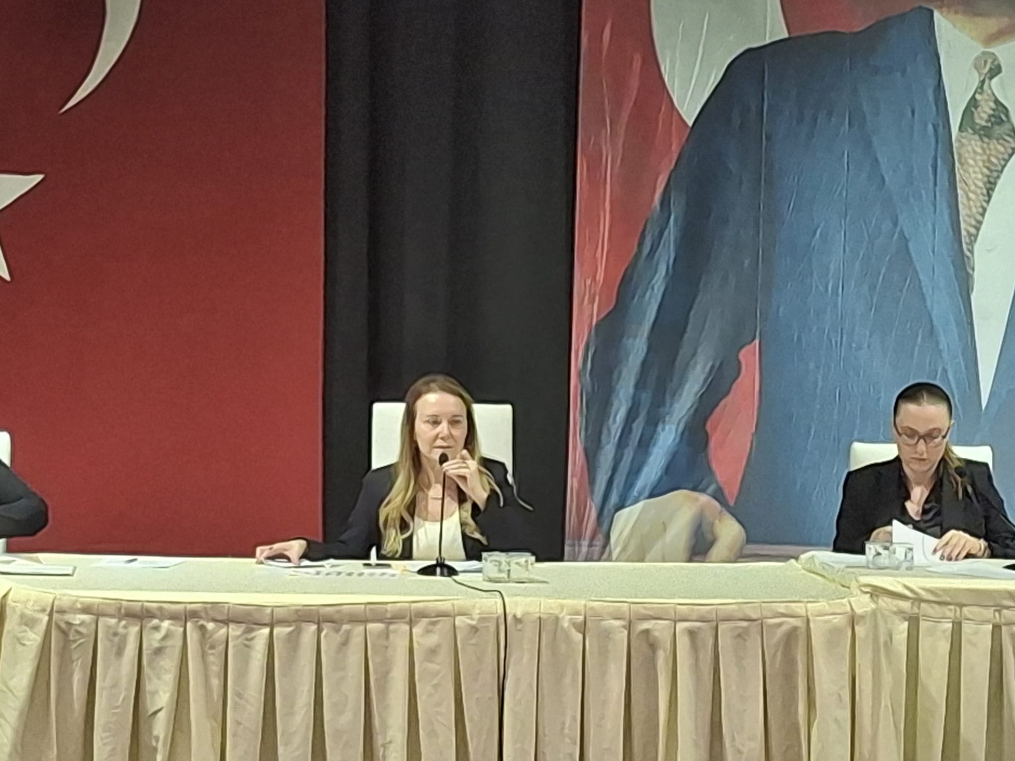 “Basmane için İzmirgaz henüz izinleri almadı”