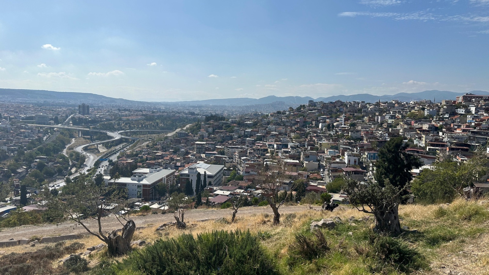 Konak’ta Kentsel Dönüşüm Uygulama Modeli Belirleniyor (3)