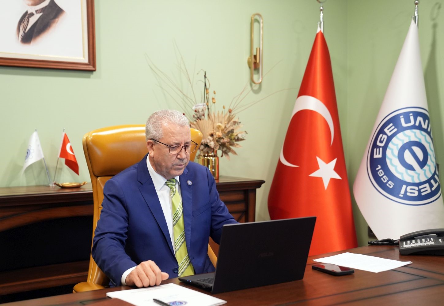 Prof. Dr. Budak: "Körfezimizin ekosistemini koruyacak somut adımlar şart"