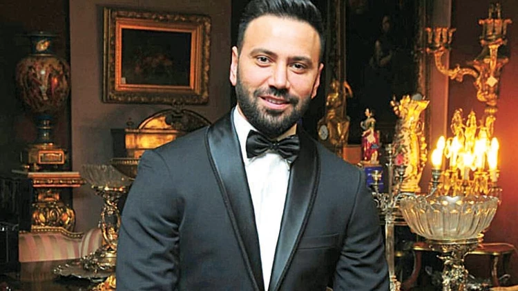  “Ünlü bir yapımcıyla birlikte”