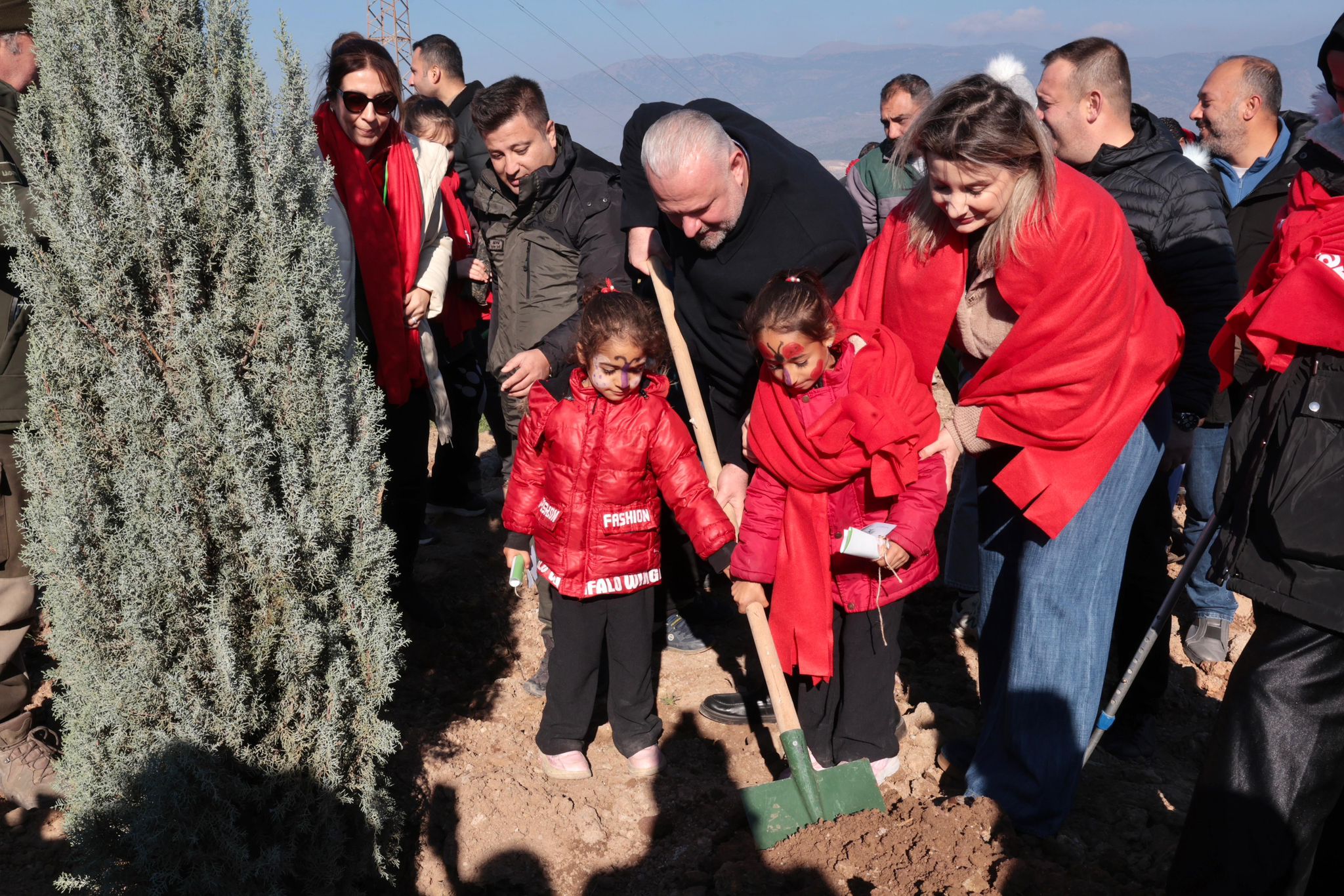 Menemen’den Anlamlı Adım2