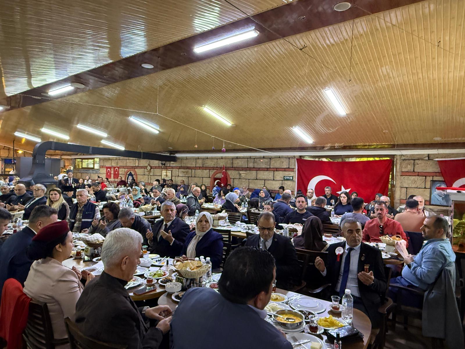 ‘Ülkülerine halel getirirsek kanımız kurusun’