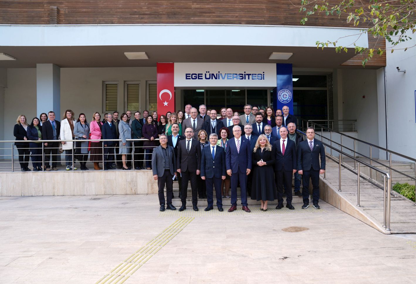 +++Rektör Prof. Dr. Budak “Bu Başarı Ege Üniversitesi Ailesinin Topyekûn Gayretinin Ürünüdür” (6)