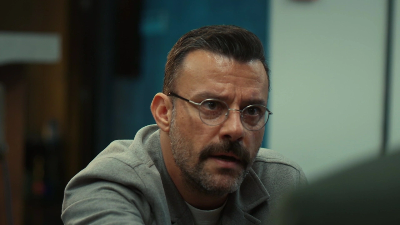 Sakincali Dizisi Salih Bademci