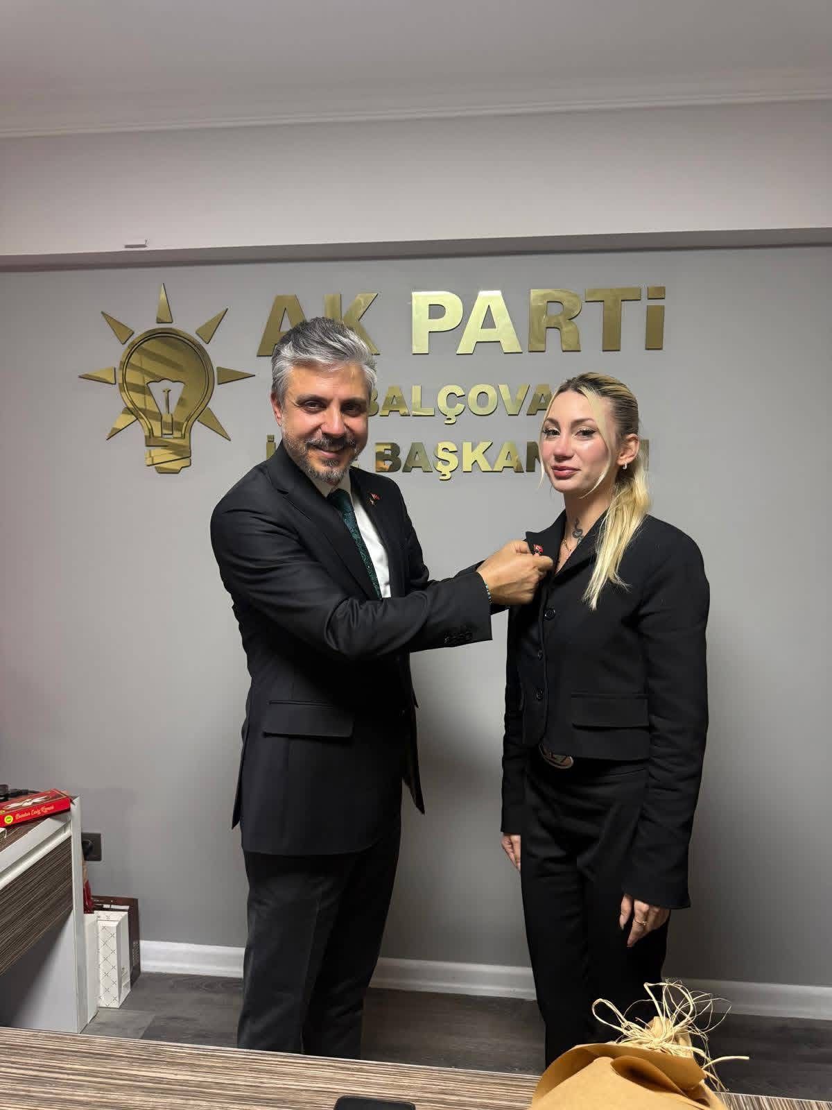 Sokak sokak hizmet siyaseti anlatılıyor