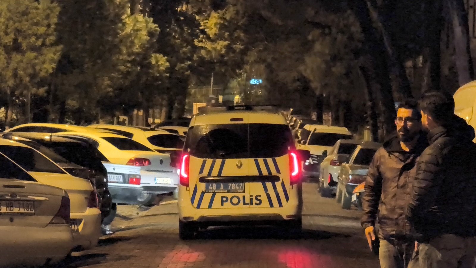 Tartışma Bir Anda Infaza Döndü2