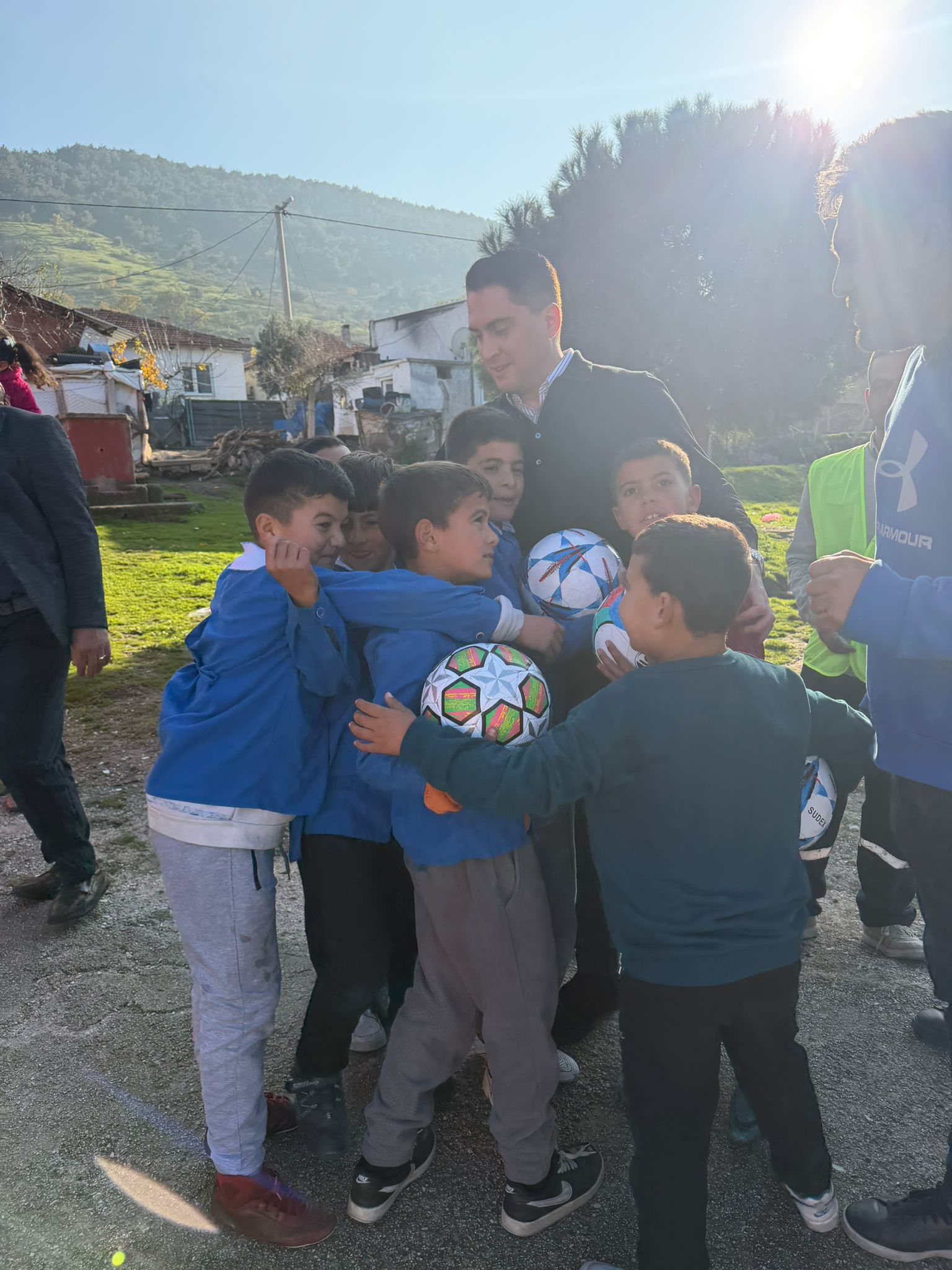 Ülkü Ocakları İzmir İl Başkanl1