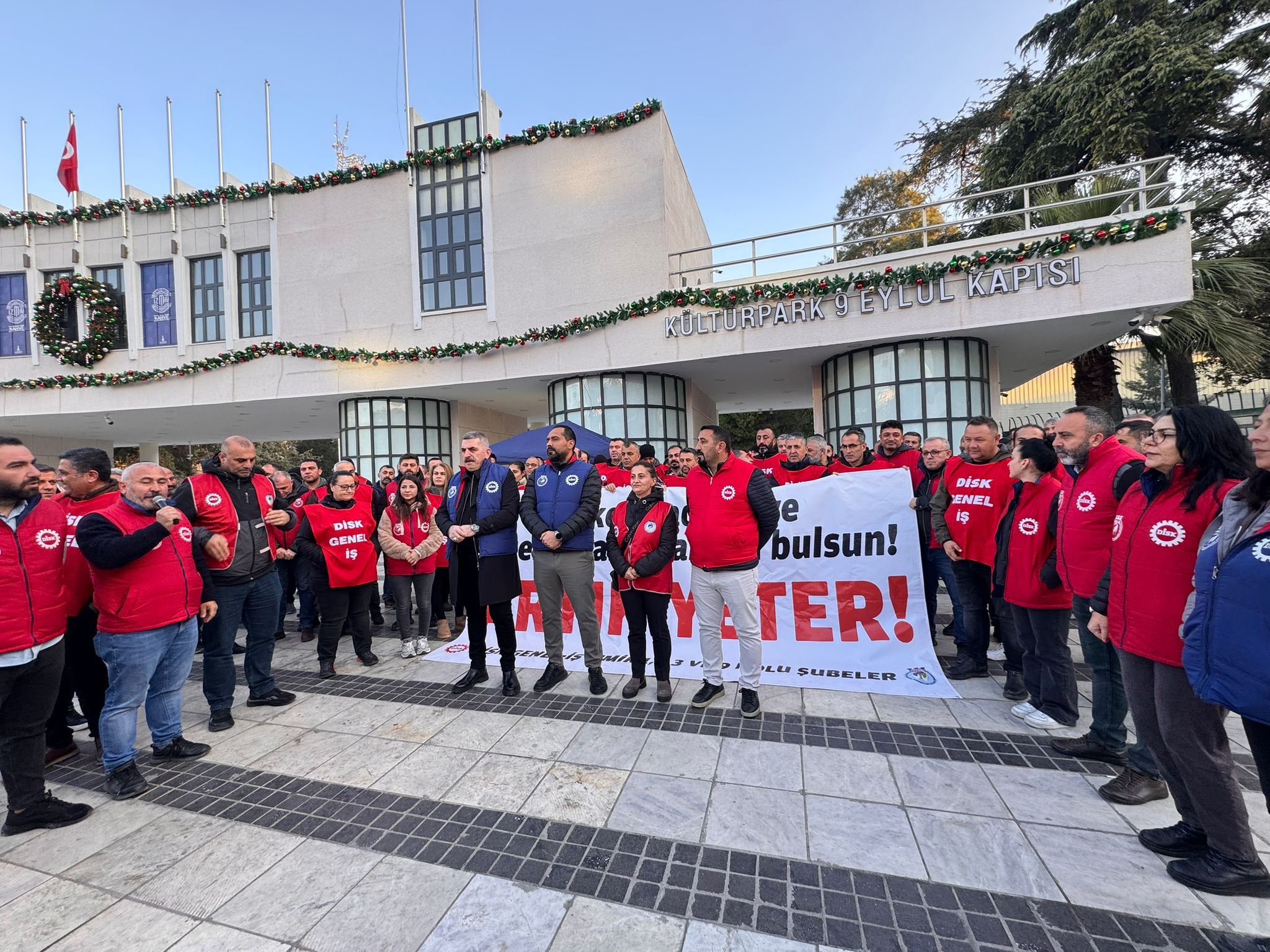 Whatsapp Image 2025 12 12 At 09.42.44