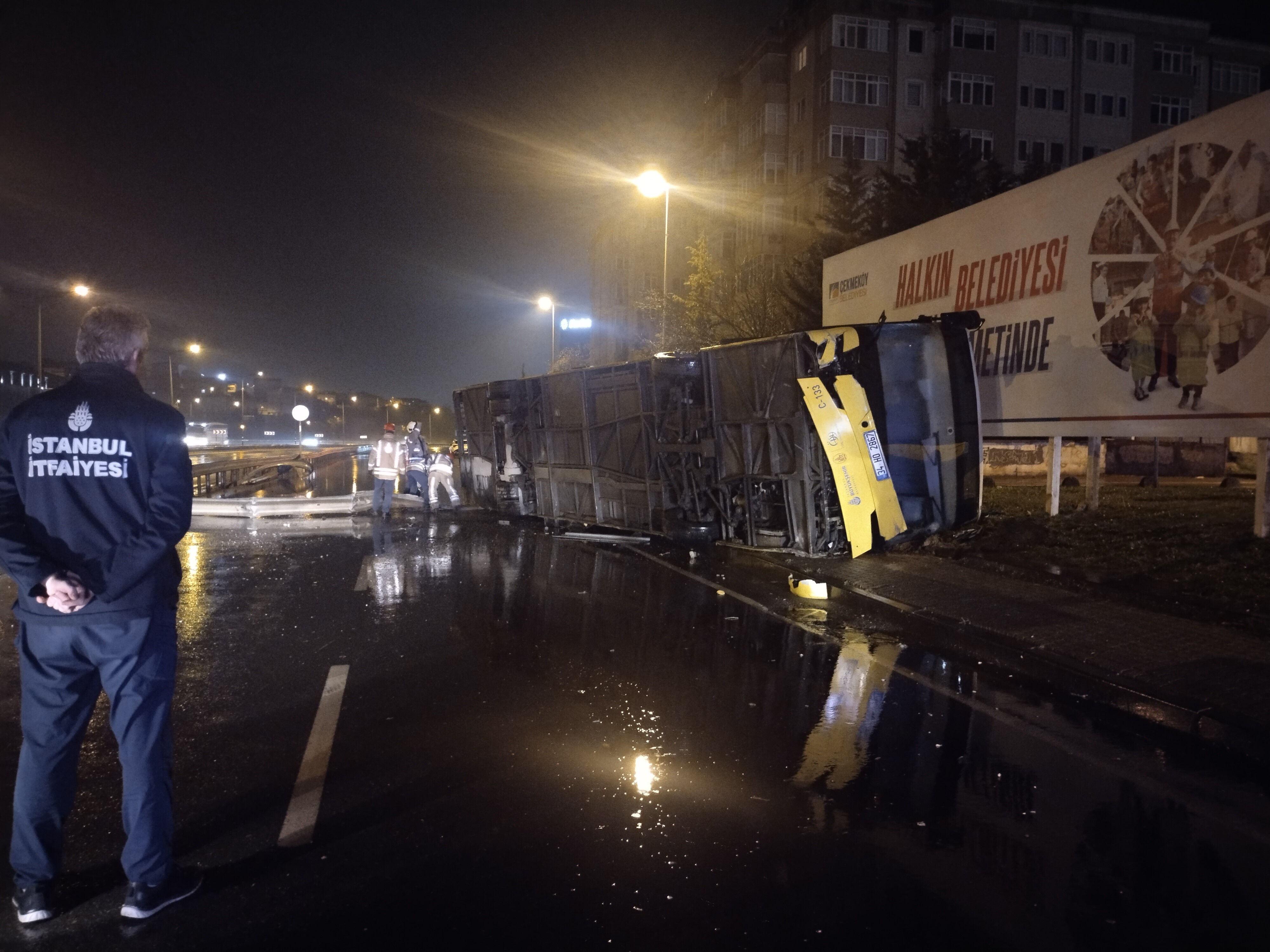 Yağış Sonrası Tehlikeli Kayma2