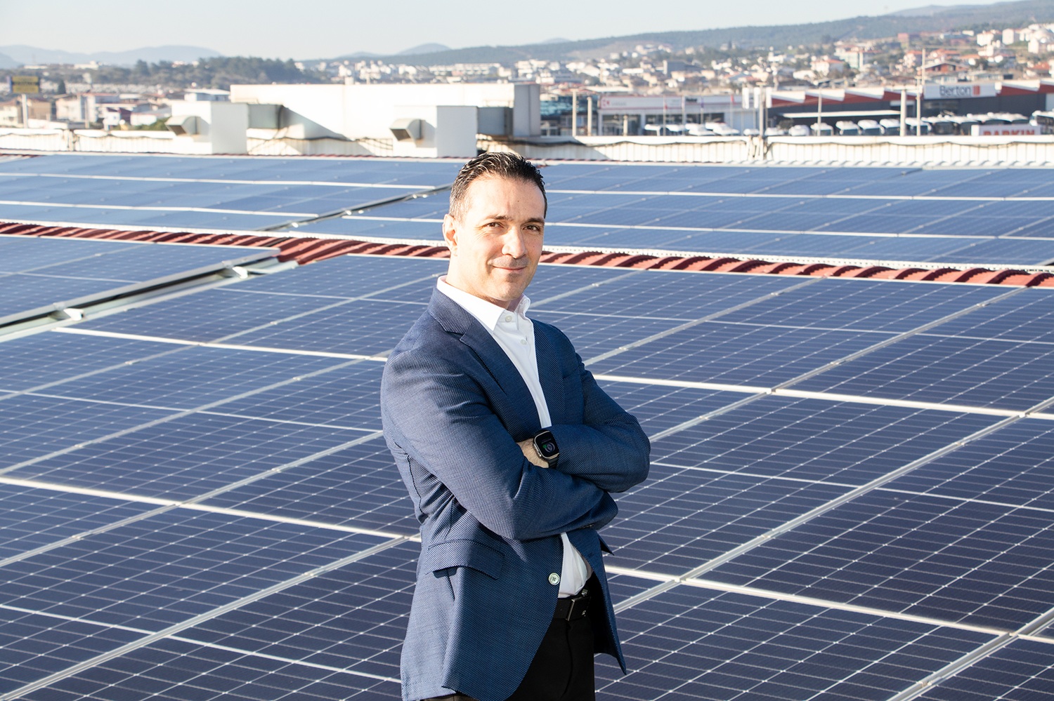 1 İtü Gvo İzmi̇r Güneş Panelleri̇ Cüneyt Adam İtü Gvo İzmi̇r Koordi̇natörü