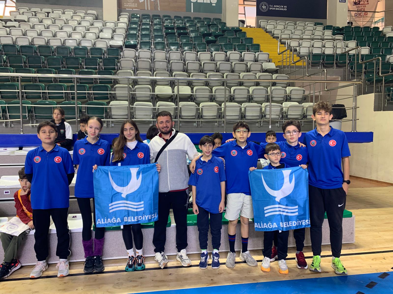 2 Aliağalı Oryantiringciler Muğla’dan 8 Türkiye Derecesiyle Döndü