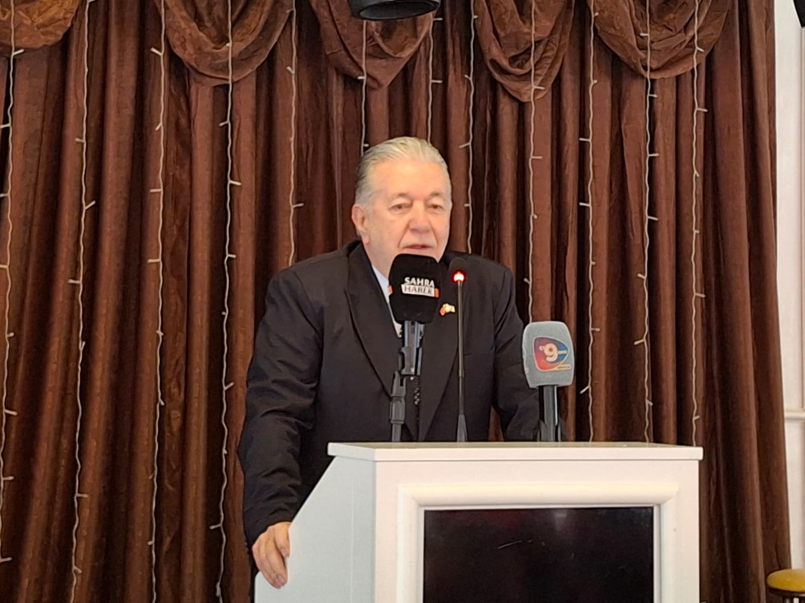 “24 yıllık iktidara ihtilal yaptık”